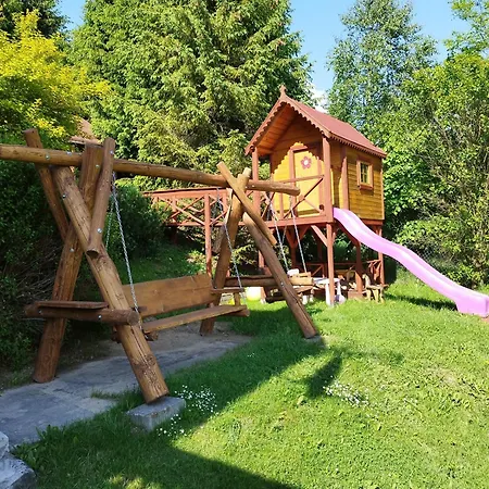 Dom Na Wzgorzu Hytte