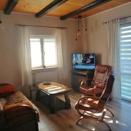Dom Na Wzgorzu Lodge *