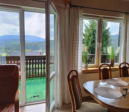 Alojamento de Turismo Selvagem Dom Na Wzgórzu