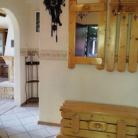 Dom Na Wzgorzu Lodge